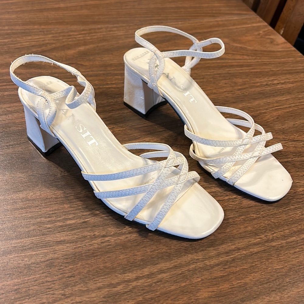 Transit Shoes Sz. 8